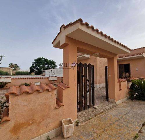 casa indipendente in vendita a Petrosino