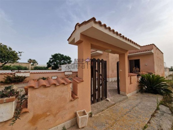 casa indipendente in vendita a Petrosino