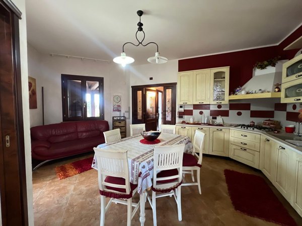 casa indipendente in vendita a Petrosino