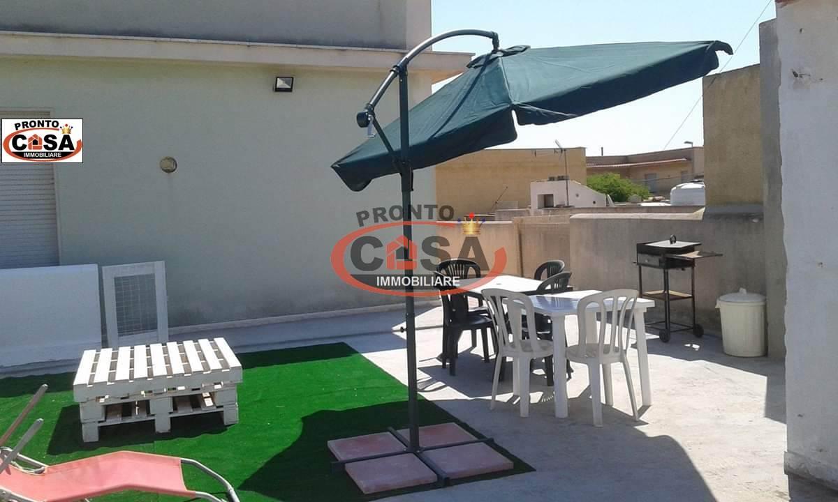 negozio in vendita a Petrosino