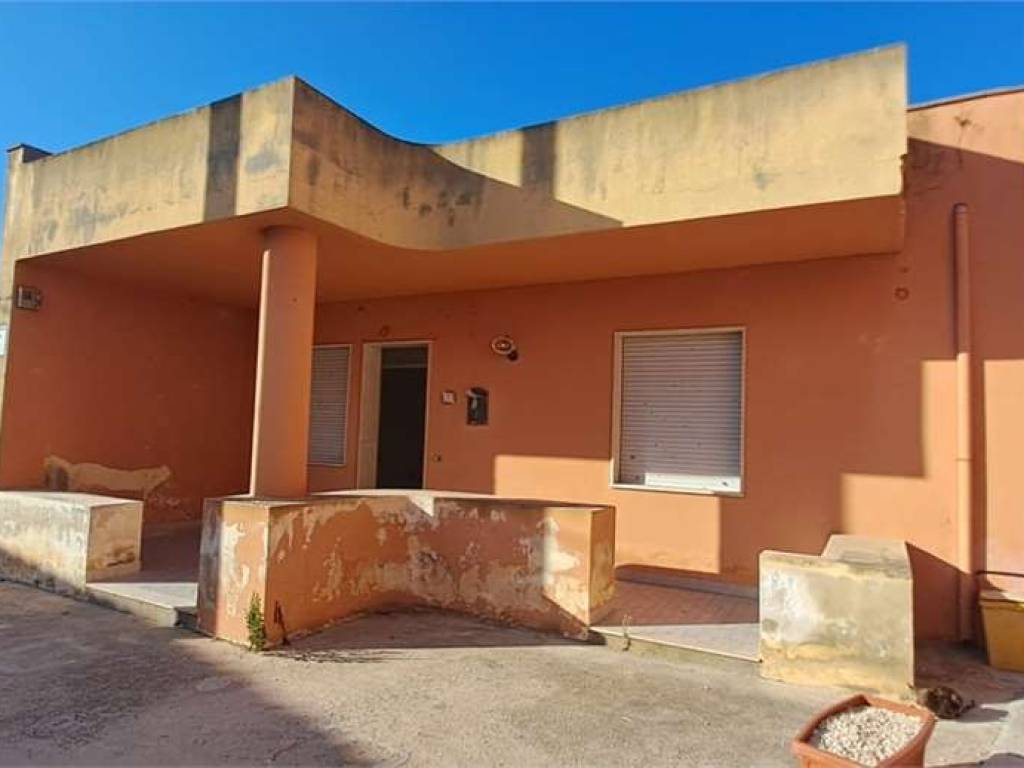 casa indipendente in vendita a Petrosino