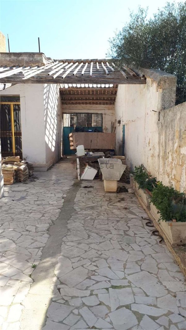 casa indipendente in vendita a Petrosino