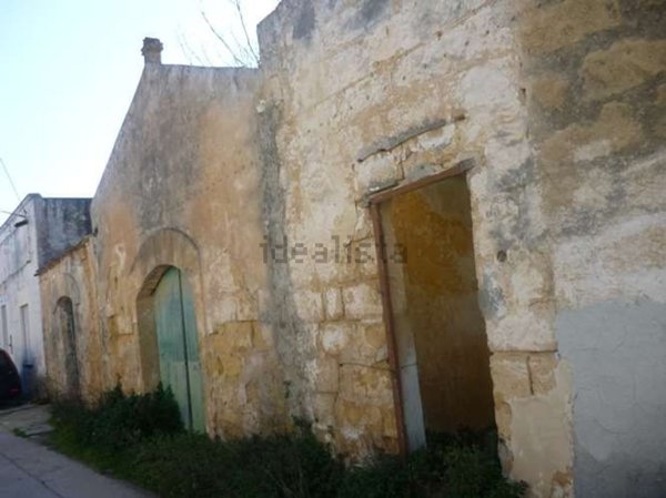 quadrivano in vendita a Petrosino