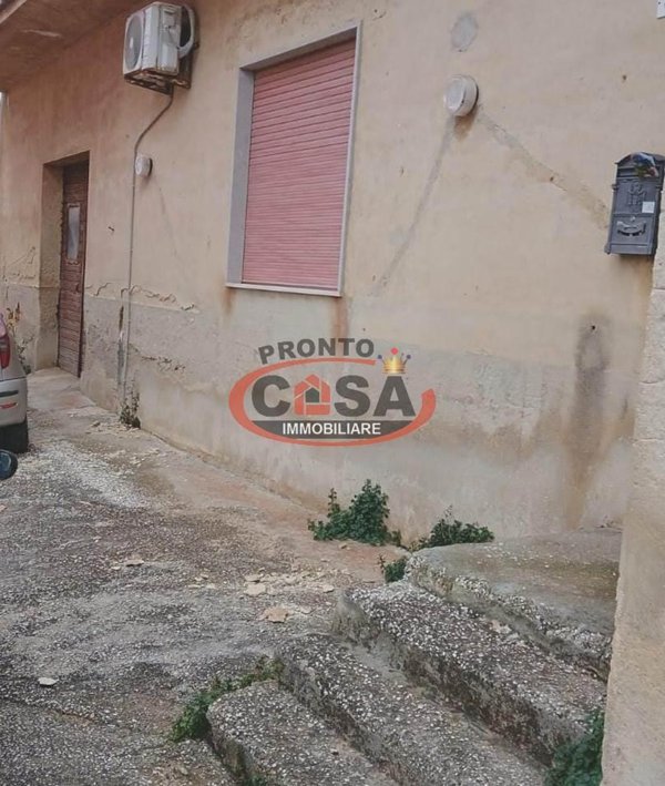 negozio in vendita a Petrosino