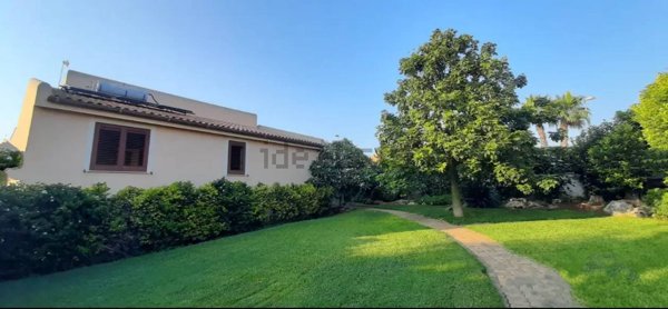 casa indipendente in vendita a Petrosino