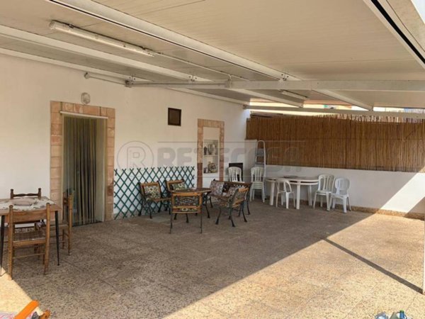 casa indipendente in vendita a Petrosino