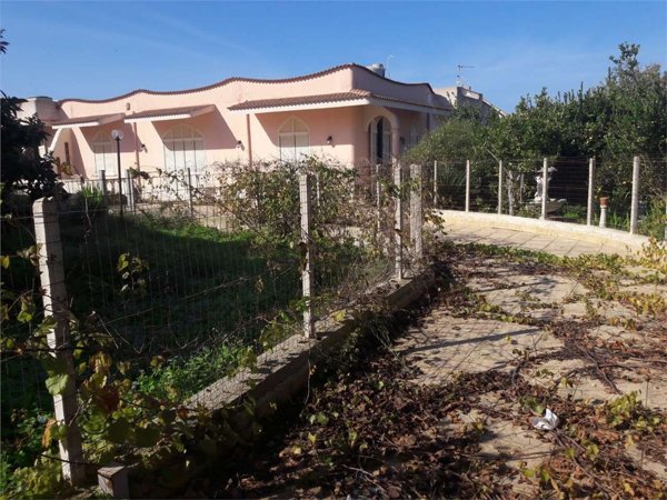 casa indipendente in vendita a Petrosino