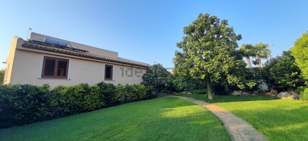 casa indipendente in vendita a Petrosino