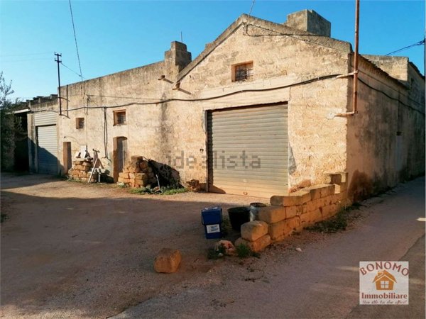 casa indipendente in vendita a Petrosino