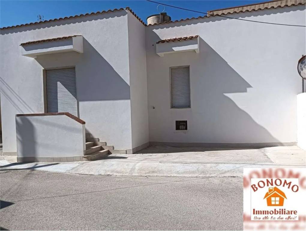 casa indipendente in vendita a Petrosino