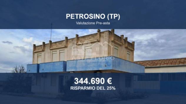locale commerciale in vendita a Petrosino