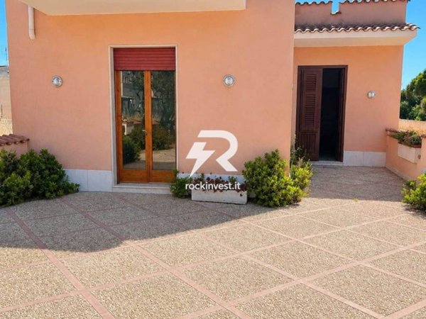 casa indipendente in vendita a Petrosino