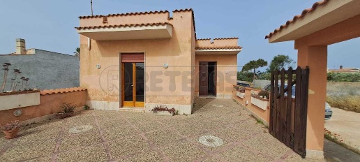 casa indipendente in vendita a Petrosino