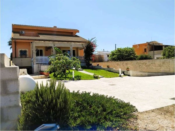 casa indipendente in vendita a Petrosino