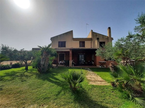 casa indipendente in vendita a Petrosino
