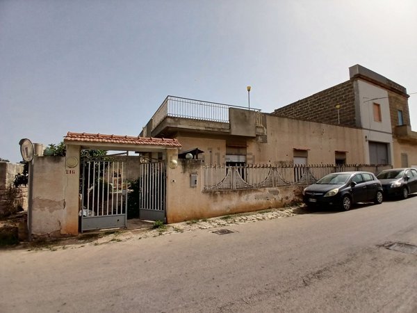 casa indipendente in vendita a Misiliscemi in zona Palma