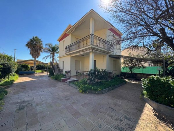 casa indipendente in vendita a Misiliscemi in zona Marausa