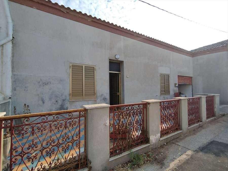 casa indipendente in vendita a Misiliscemi in zona Rilievo
