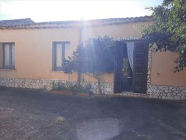 casa indipendente in vendita a Misiliscemi in zona Fontanasalsa