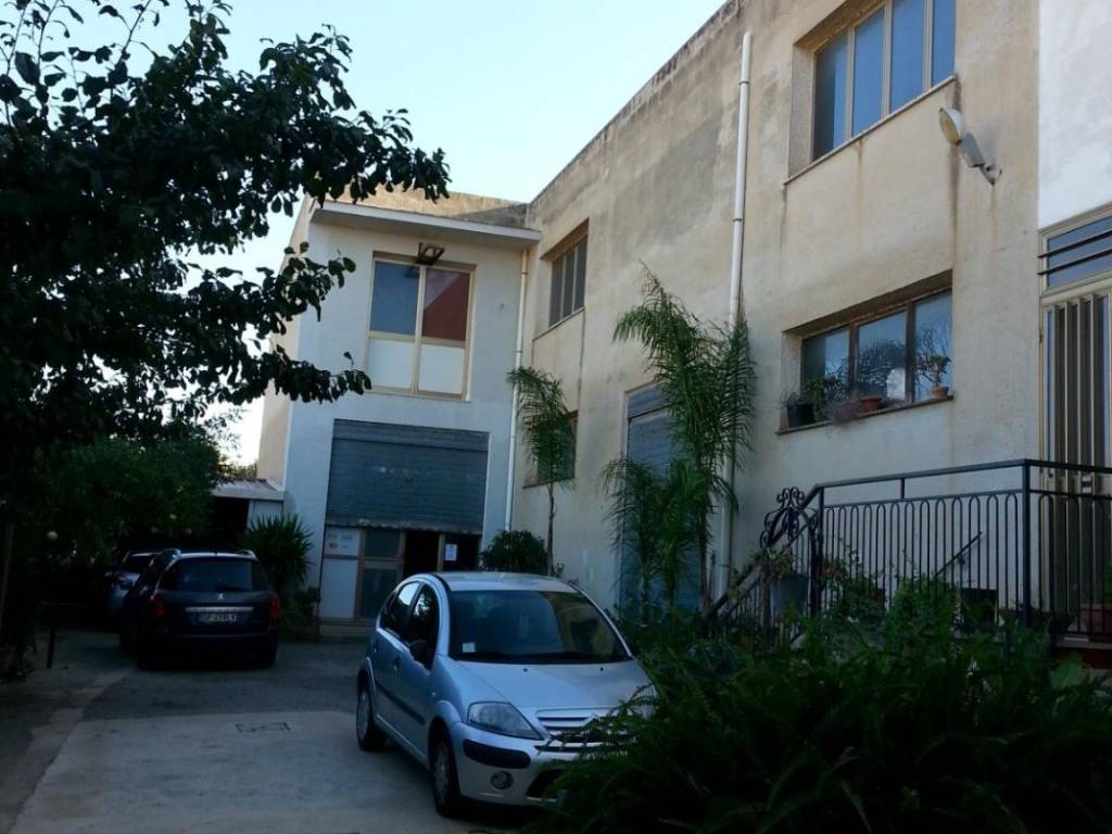 locale commerciale in vendita a Misiliscemi in zona Palma