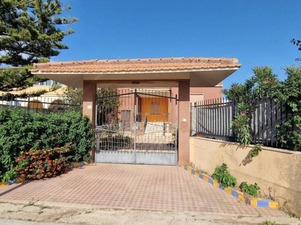 casa indipendente in vendita a Misiliscemi in zona Marausa