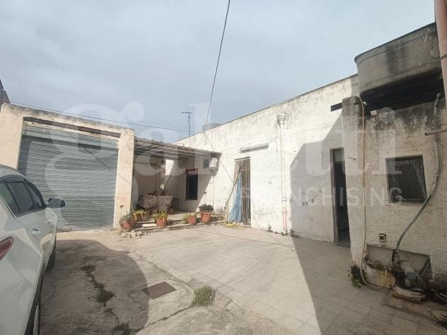 casa indipendente in vendita a Misiliscemi in zona Marausa