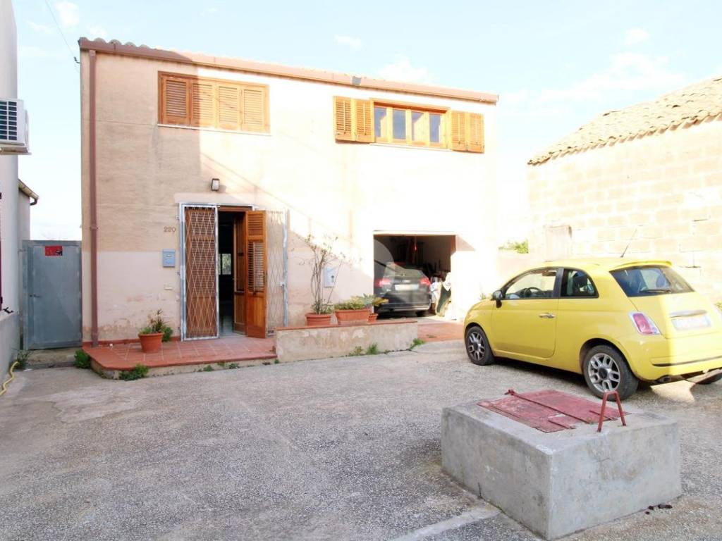 casa indipendente in vendita a Misiliscemi in zona Marausa