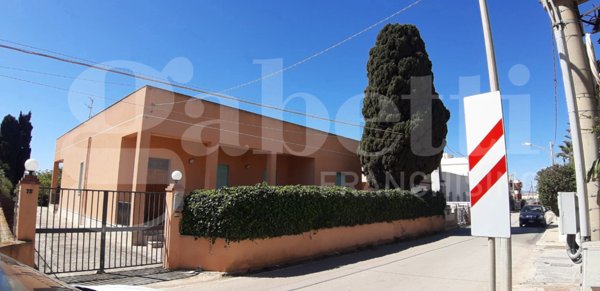 casa indipendente in vendita a Misiliscemi in zona Marausa
