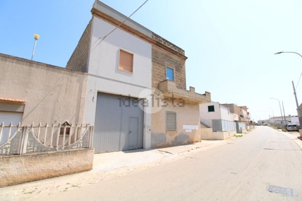 casa indipendente in vendita a Misiliscemi in zona Marausa