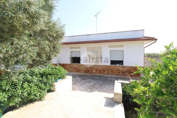 casa indipendente in vendita a Misiliscemi in zona Marausa