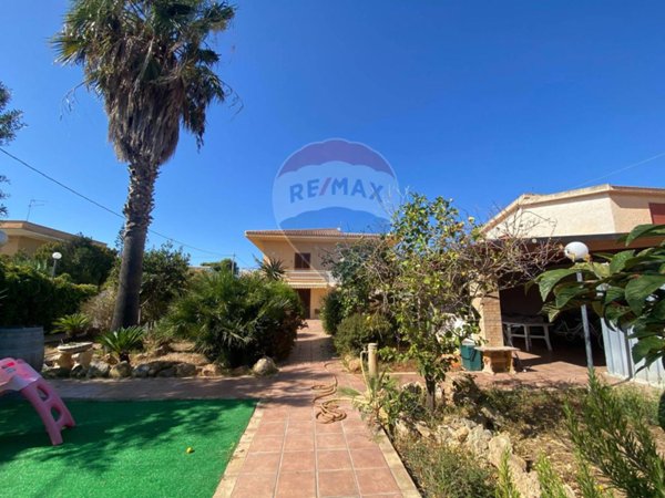 casa indipendente in vendita a Misiliscemi in zona Marausa