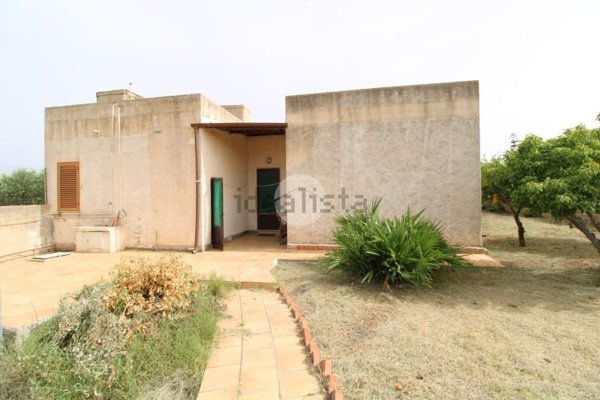 quadrivano in vendita a Misiliscemi in zona Rilievo