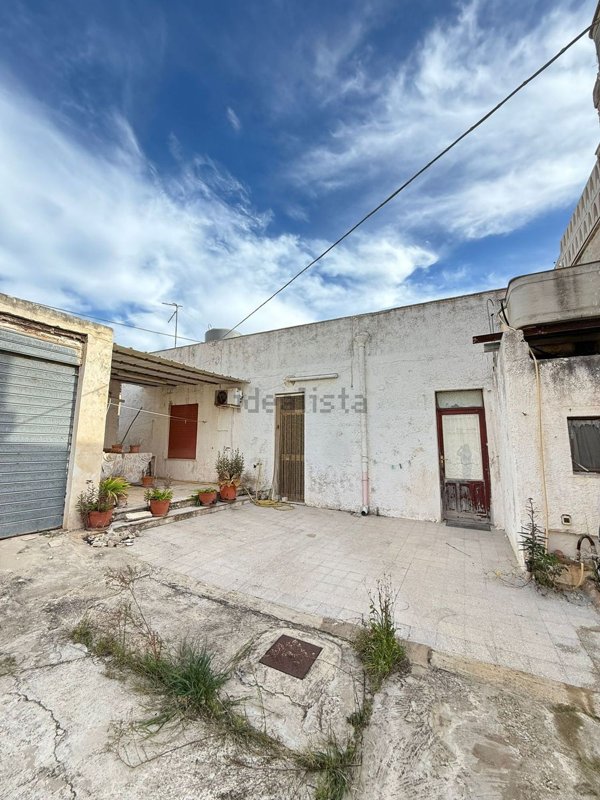 casa indipendente in vendita a Misiliscemi in zona Marausa