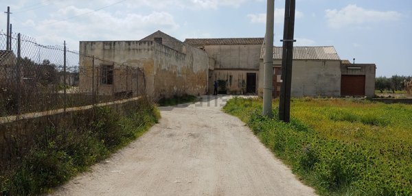 quadrivano in vendita a Misiliscemi