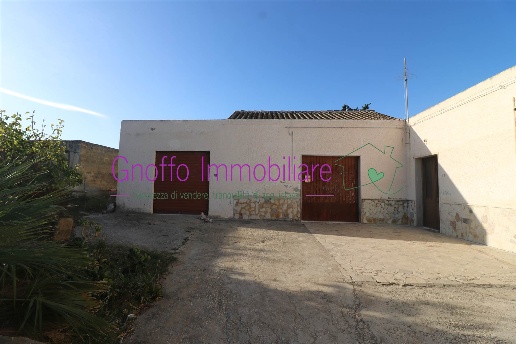 casa indipendente in vendita a Misiliscemi in zona Salinagrande