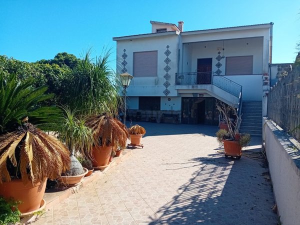 casa semindipendente in vendita a Misiliscemi in zona Rilievo