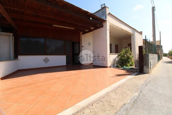 casa indipendente in vendita a Misiliscemi in zona Marausa