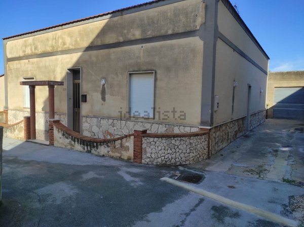 casa indipendente in vendita a Misiliscemi in zona Palma