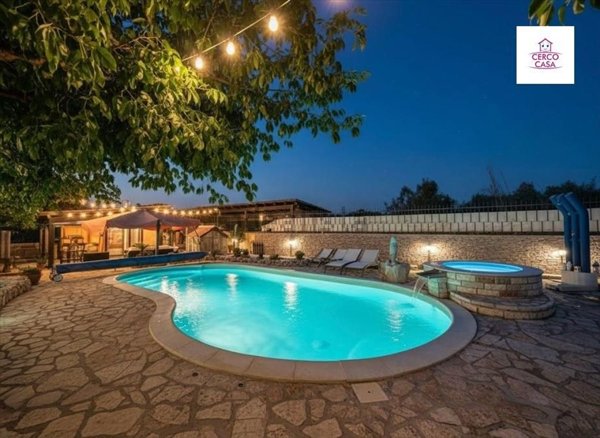 casa indipendente in vendita a Misiliscemi in zona Salinagrande