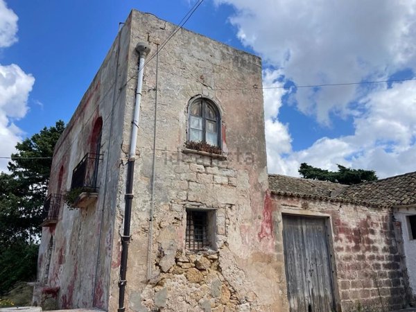 casa indipendente in vendita a Misiliscemi in zona Marausa