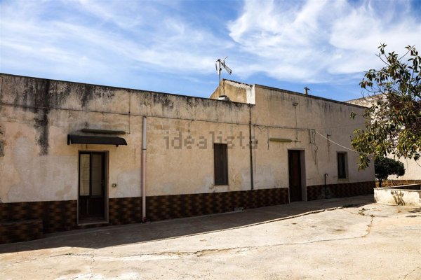 pentavano in vendita a Misiliscemi in zona Guarrato