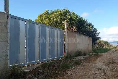 locale di sgombero in vendita a Misiliscemi in zona Rilievo