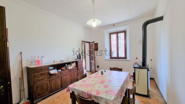 casa indipendente in vendita a Mombaruzzo