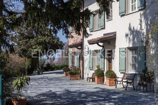 casale in vendita a Mombaruzzo