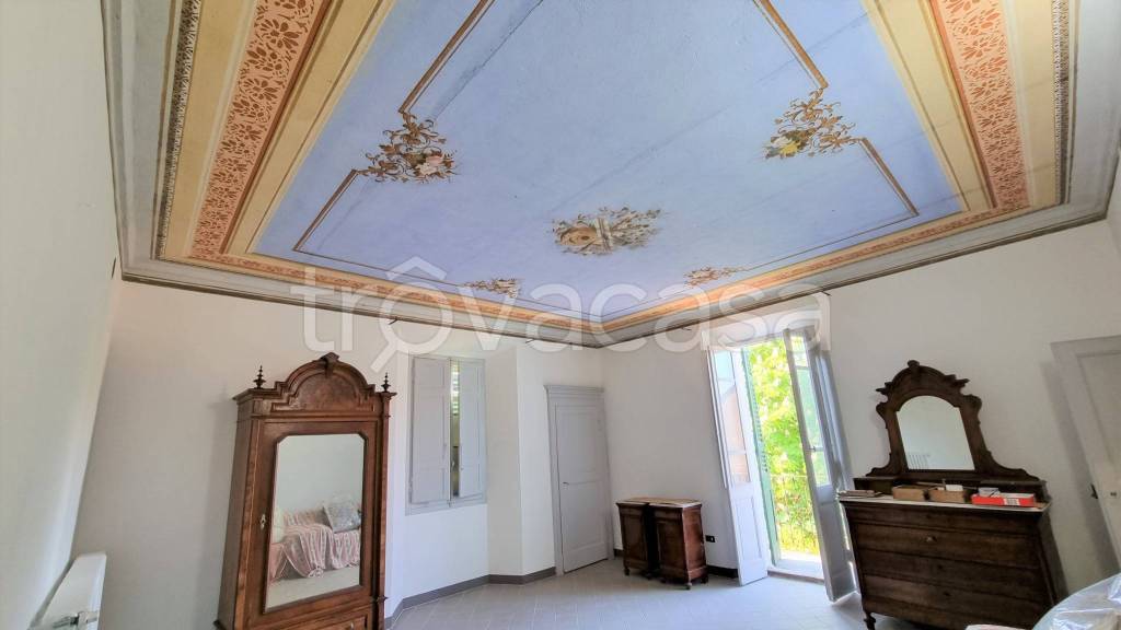 casa indipendente in vendita a Mombaruzzo