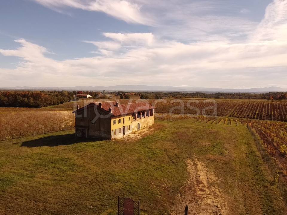 casa indipendente in vendita a Mombaruzzo