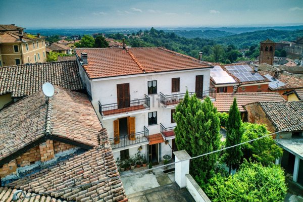 casa indipendente in vendita a Mombaruzzo