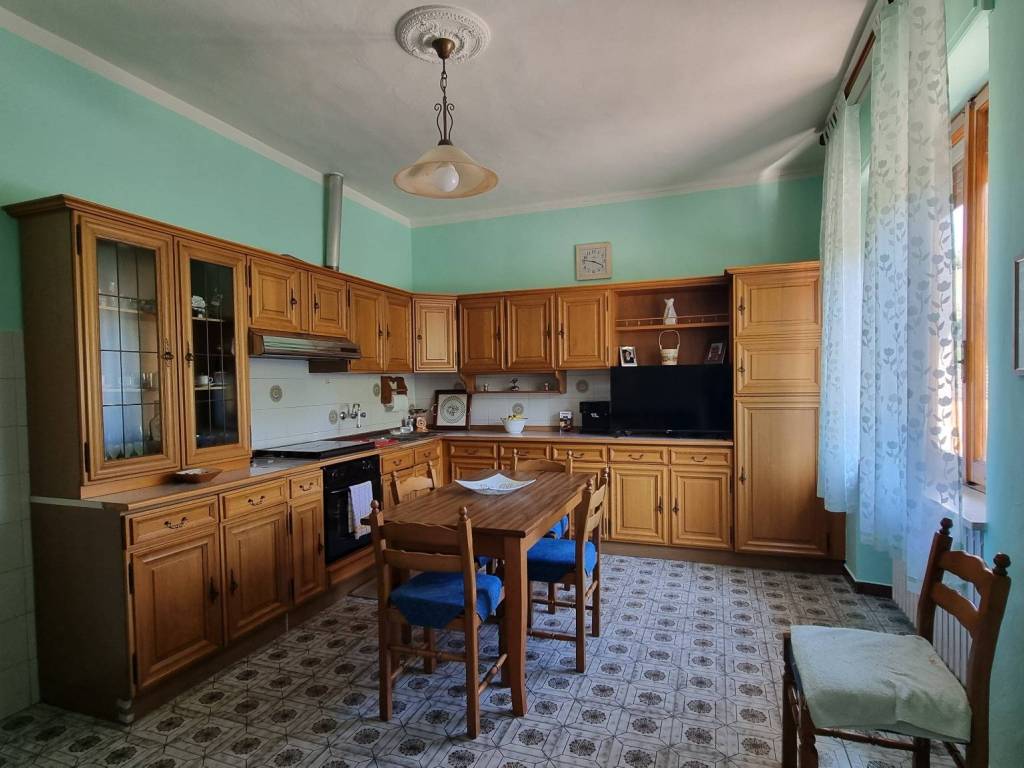 appartamento in vendita a Mombercelli