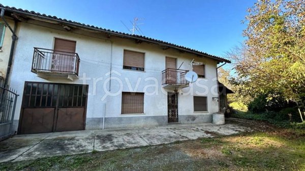 casa indipendente in vendita a Mombercelli