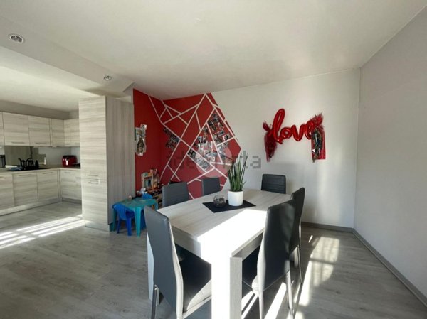casa indipendente in vendita a Mombercelli